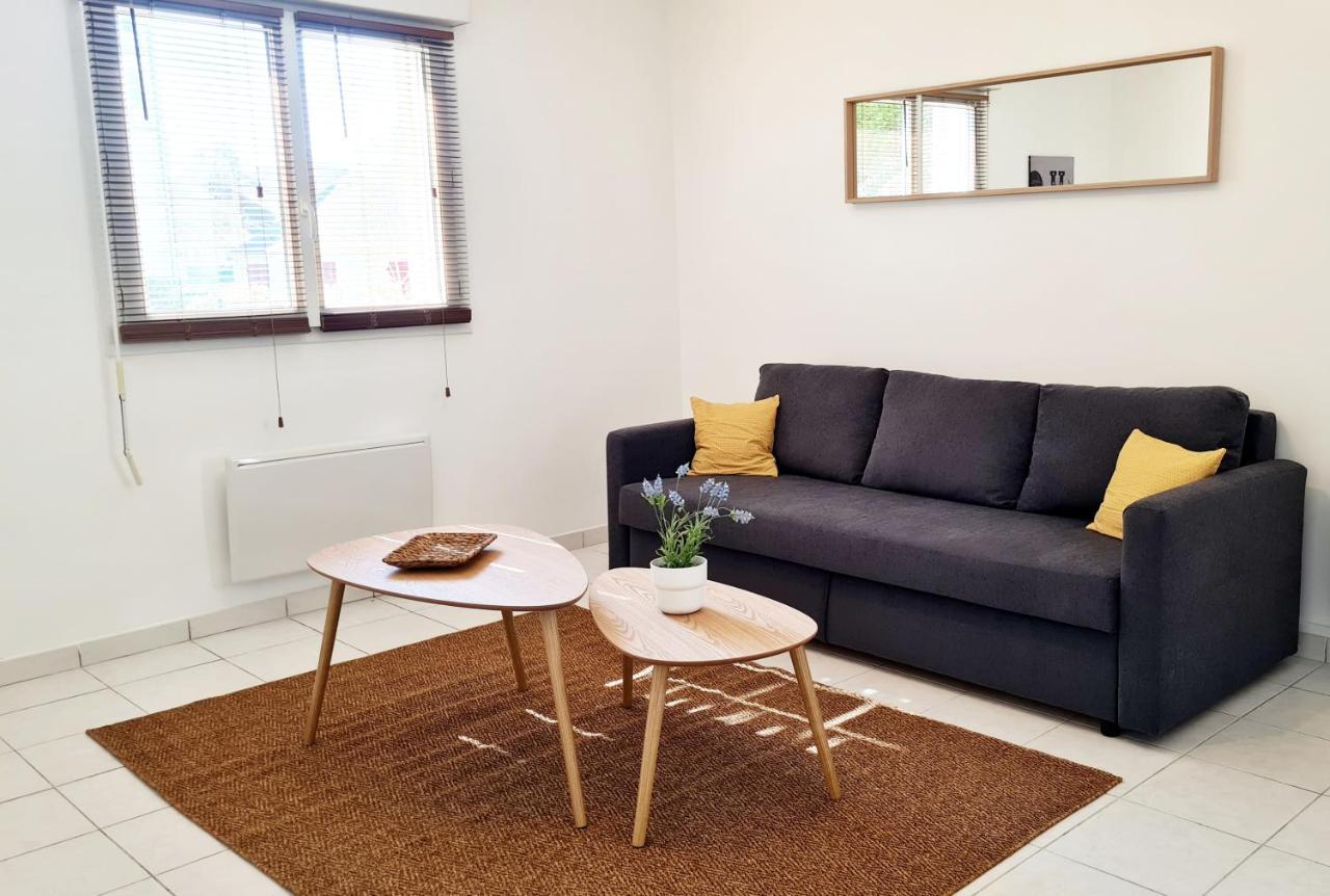 Le Citadin Elegant Apartment เอเวรอ ภายนอก รูปภาพ